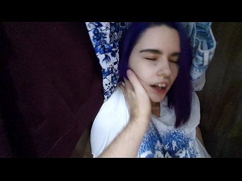 ❤️ Löysin siskoni kaapista ja autoin häntä laukeamaan ❤️ Kotitekoinen porno at us fi.redgast4asset.ru ❤